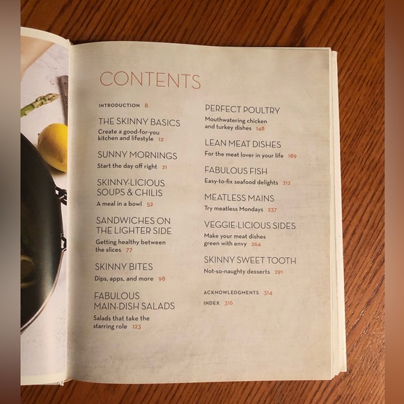 The Skinnytaste Cookbook: Light on Calories, Big on Flavour by Gina Homolka - Picture 5 of 9